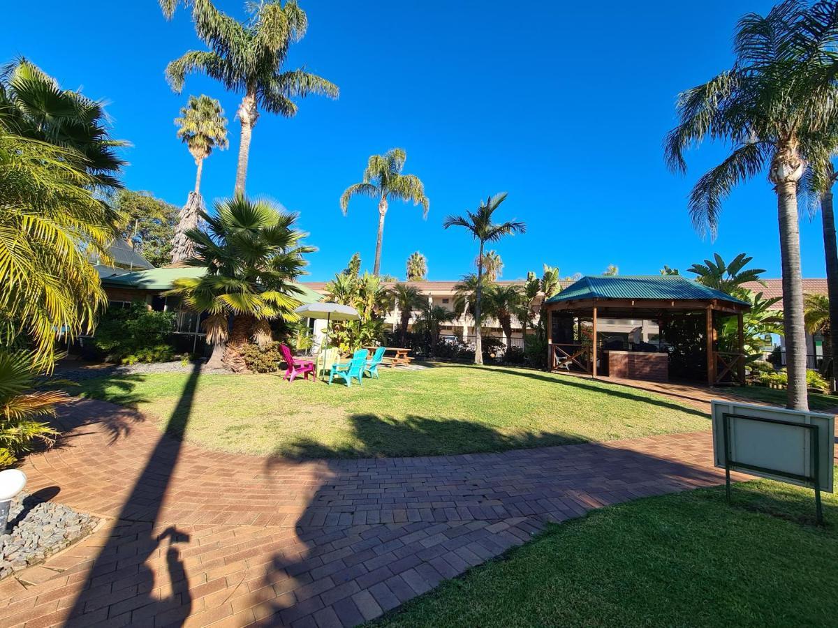Swan Hill Resort Екстериор снимка