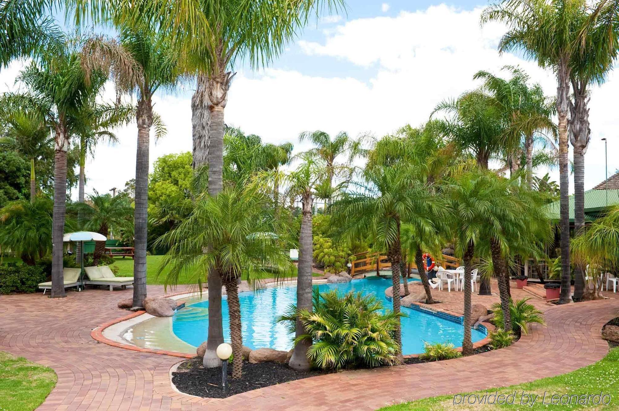 Swan Hill Resort Съоръжения снимка