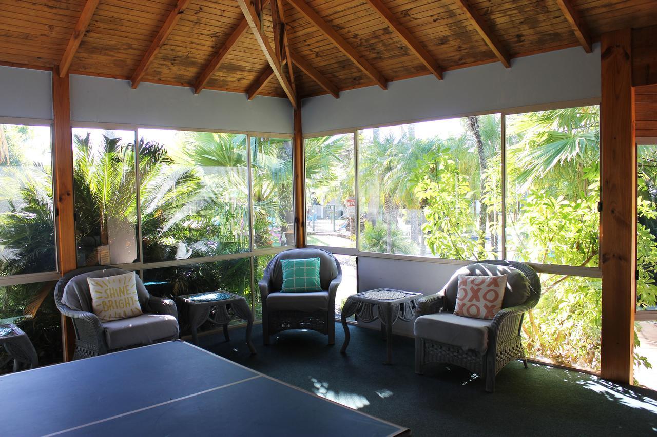 Swan Hill Resort Екстериор снимка