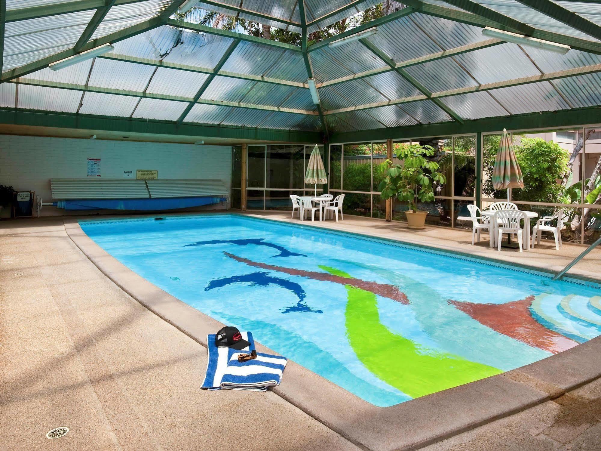 Swan Hill Resort Екстериор снимка