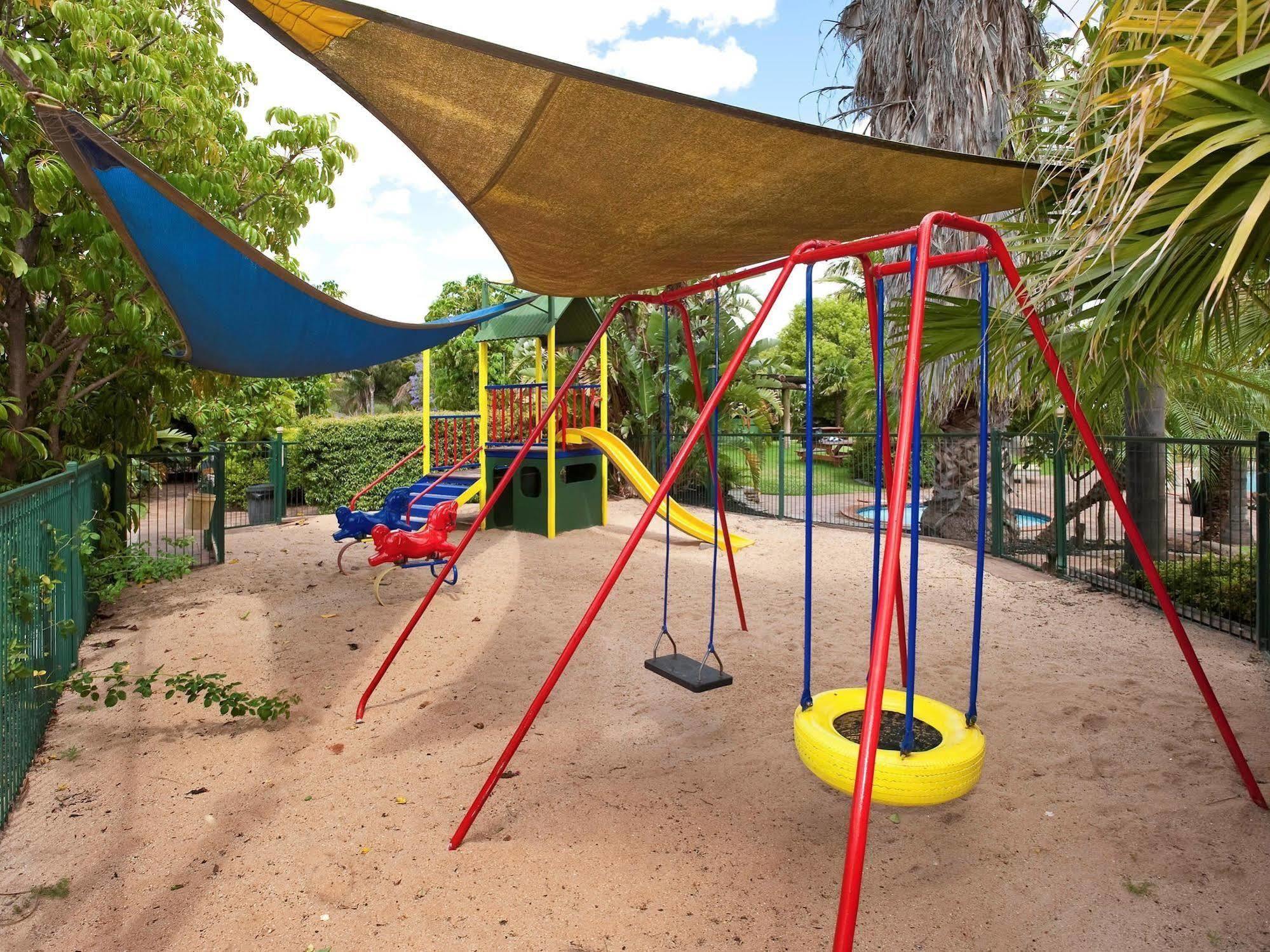 Swan Hill Resort Екстериор снимка