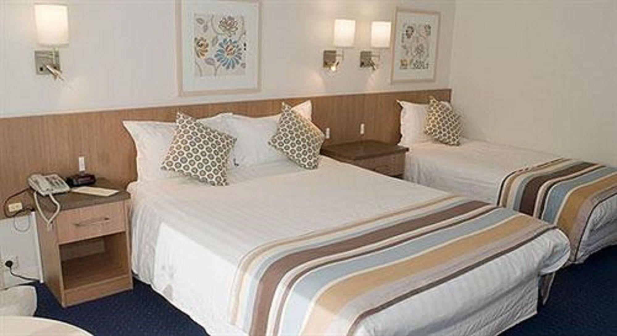 Swan Hill Resort Екстериор снимка